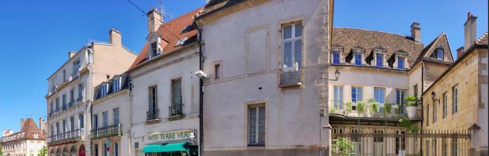 Le Pasteur Lägenhet Dijon Exteriör bild